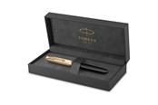 Skrive- og Tegneværktøjer - Parker 51-fyldepen | deluxe-sort cylinder med detaljer i guld | fin 18k guldspids med sort blækpatron | gaveæske - 2123511