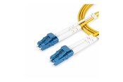 Netværkskabel - StarTech.com 5m (16.4ft) LC to LC (UPC) OS2 Single Mode Duplex Fiber Optic Cable - patch cable - 5 m - yellow - Gul - 5m - SMDOS2LCLC5M